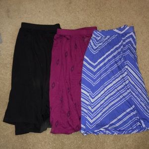 LOT old navy skirts
